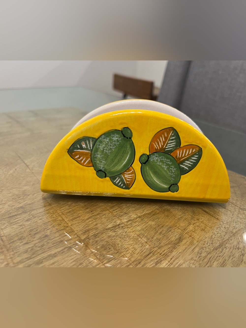 hand-painted Italian majolica ceramic napkin holder Green Lemon Motif